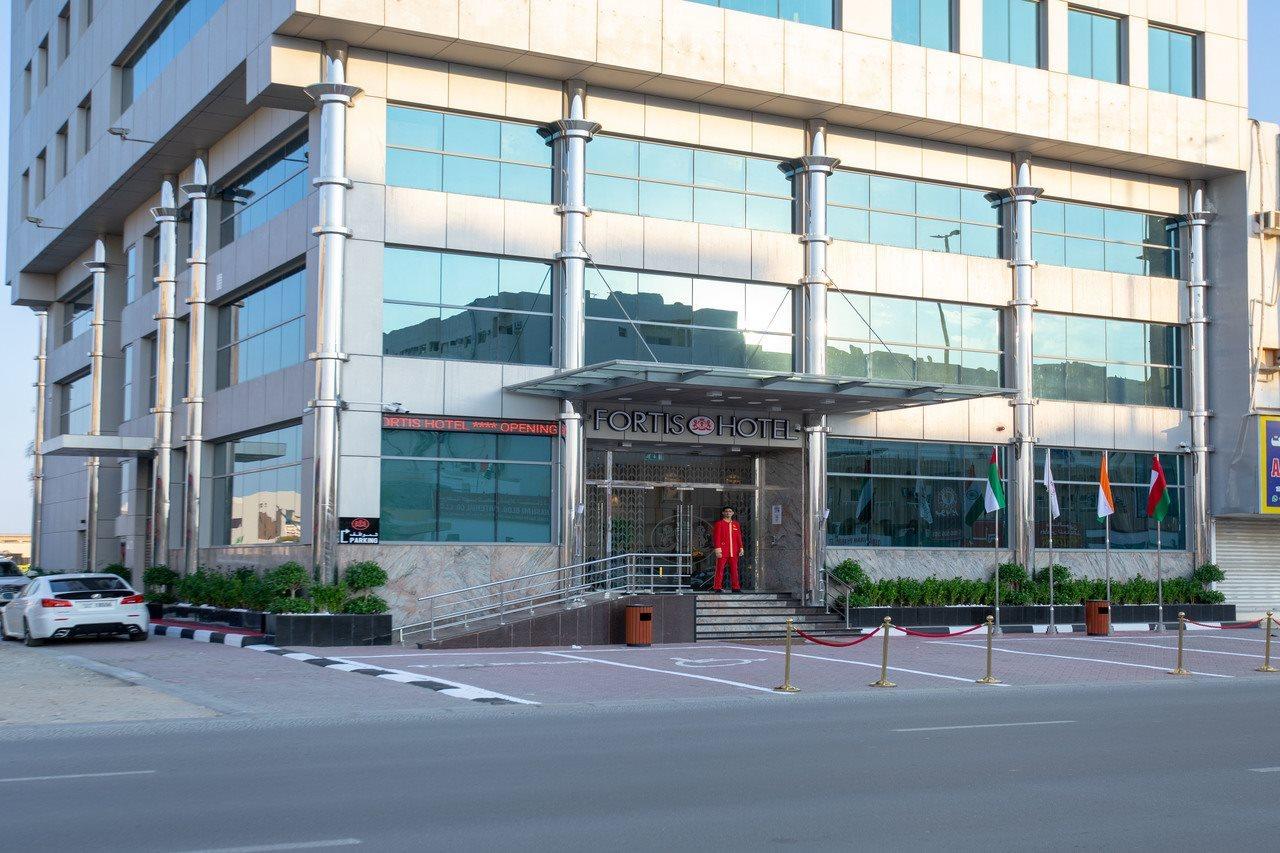 Fortis Hotel Ель-Фуджайра Екстер'єр фото