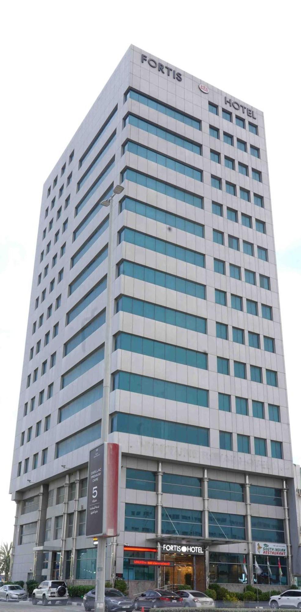 Fortis Hotel Ель-Фуджайра Екстер'єр фото